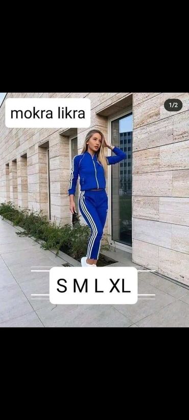 Gornji i donji deo: Zenska komplet trenerka mokra likra
 S M L XL 2XL
 Cena 3000din — 8