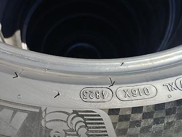 r21: İşlənmiş Şin Michelin 265 / 45 / R 21 — 2
