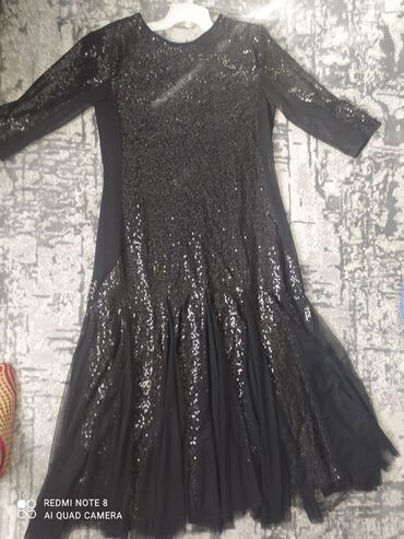 вечернее классическое платье: Кече көйнөгү, Классикалык