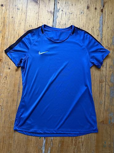 nıke: Məhsul: İdman köynəkləri (2 ədəd) 1) Nike mavi məşq/futbol köynəyi L — 1