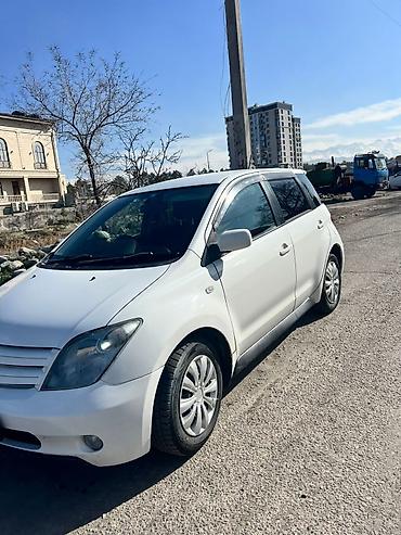 их 5: Toyota Ist: 2003 г., 1.5 л, Автомат, Бензин, Хэтчбэк — 8