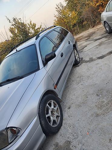 Toyota: Toyota Avensis: 2003 г., Дизель — 1