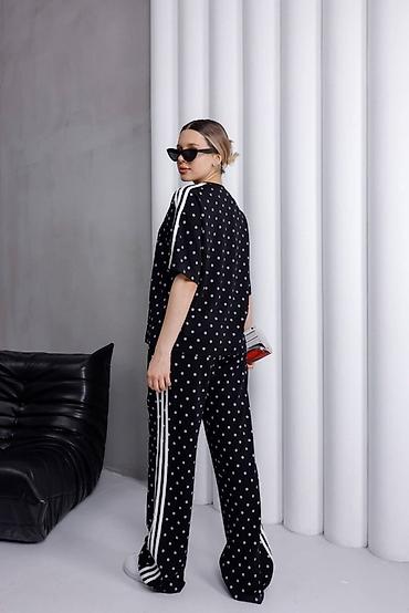bata beograd: Komplet: 3.500 dinara 
Uvoz iz Turske 
Dužina nogavica 120cm — 7