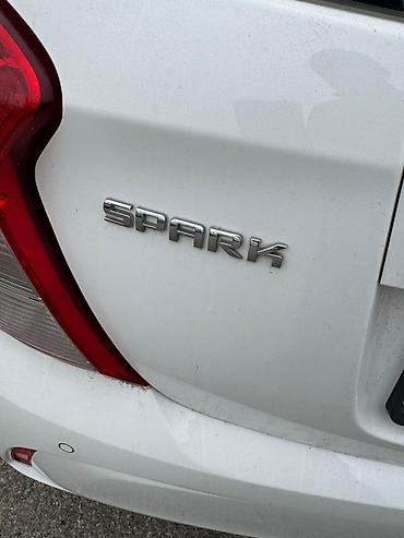 Chevrolet: Chevrolet Spark: 2019 г., 1 л, Бензин, Хэтчбэк — 6
