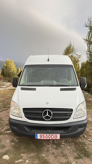 спринтер грузопассажирский коротыш: Легкий грузовик, Mercedes-Benz, Дубль, 1,5 т, Б/у — 1