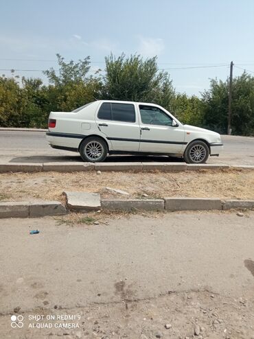 мерседес 124 2 3: Volkswagen Vento: 1994 г., 2 л, Механика, Бензин, Седан