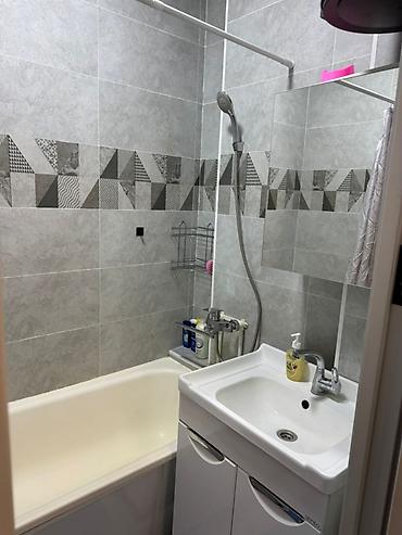 Продажа квартир: 3 комнаты, 70 м², 106 серия, 9 этаж, Косметический ремонт — 11