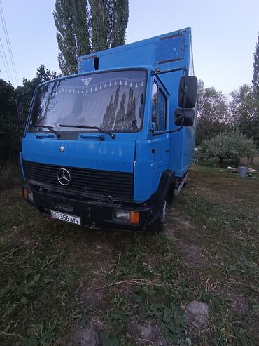 лоток бетон: Жүк ташуучу унаа, Mercedes-Benz, Стандарт, 7 т, Колдонулган