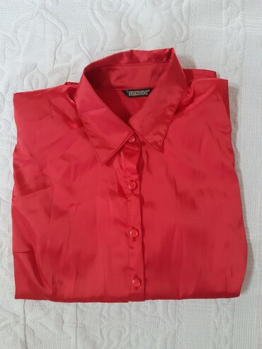 bluze tiffany: Nova ženska letnja košulja :)
Veličina: XL
Sastav: 100% poliester