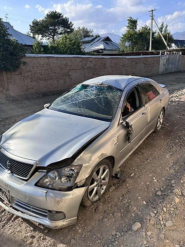Scion: Toyota Crown: 2004 г., Автомат, Бензин, Седан — 3