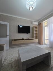 дом военный антоновка: 2 комнаты, 70 м², Элитка, 6 этаж, Евроремонт