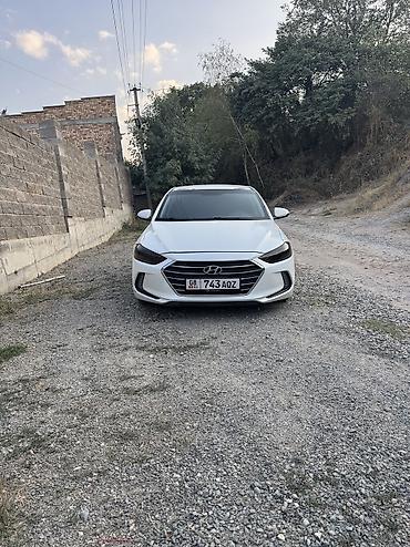 byd han ev: Hyundai Elantra: 2018 г., 1.4 л, Бензин — 1