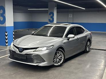 crown 2004: Toyota Camry: 2019 г., 2.5 л, Автомат, Гибрид, Седан — 1