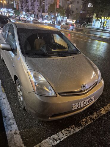 moto rent: Günlük, Toyota, Depozitlə, Qalmamaq şərti ilə