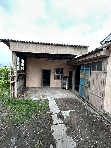 Продажа коттеджей и домов: Срочно продается Дом г.Кара-Балта, ул.Кирова (район почтового) — 4