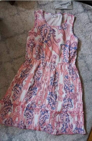 zara нови сад – слике: Lavana Fashion L (EU 40), color - Multicolored, Without sleeves