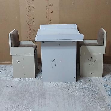 dəniz məhsulları satışı: Mətbəx üçün, İşlənmiş, Açılmayan, Dördbucaq masa, 2 stul — 2