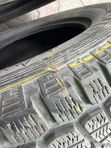 225 40 17: 285/60/18 4 шт комплект в хорошем состоянии фирма maxxis год 2015 — 4