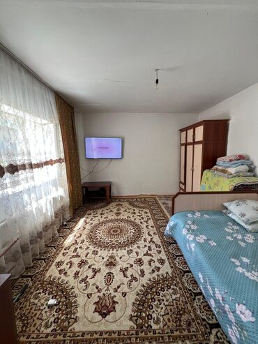 большой дом кант: Полдома, 130 м², 5 комнат, Собственник, Старый ремонт at lalafo.kg большой дом кант: Полдома, 130 м², 5 комнат, Собственник, Старый ремонт