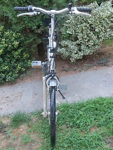 Bicikli za odrasle: Sklopivi Alu bicikl GIANT HALFWAY 20" Prodajem očuvan nov sklopivi — 19