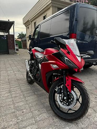 Мотоциклы: Спортивный мотоцикл в матовом черном цвете. Оснащен обтекателем и at lalafo.kg — 10 Мотоциклы: Спортивный мотоцикл в матовом черном цвете. Оснащен обтекателем и — 10