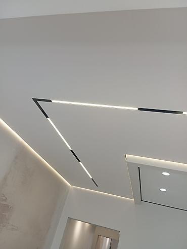 Натяжной потолок: Натяжные потолки с LED‑подсветкой, - Профессиональный монтаж натяжных — 8