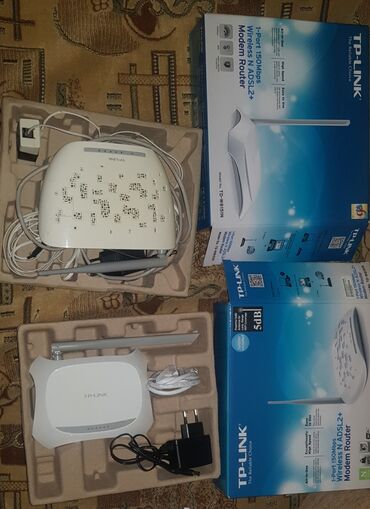 internet modemi: Internet modem satilir,1 alana 1 hediye 20 manata тек бир адапторун