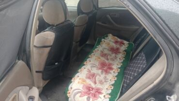 дом машина: Toyota Camry: 1998 г., Автомат, Седан