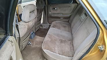 Mazda: Mazda 626: 1988 г., Механика, Седан — 10