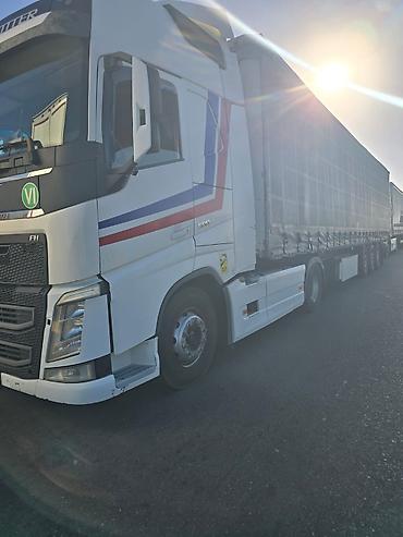 прицеп или полуприцепы: Тягач, Volvo, 2016 г., Тентованный — 4