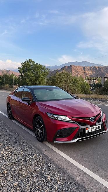 Toyota: Toyota Camry: 2024 г., 2.5 л, Автомат, Гибрид, Седан — 1