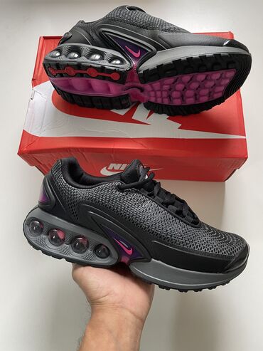 nike patike jordan max aura 4: Trainers, size - 44