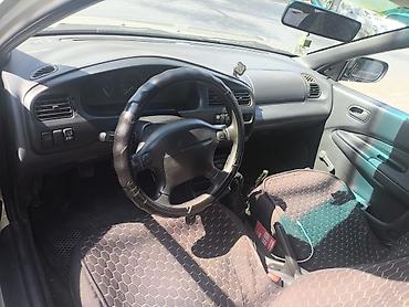 махда 323: Mazda 323: 1995 г., 1.6 л, Механика, Бензин, Седан — 2