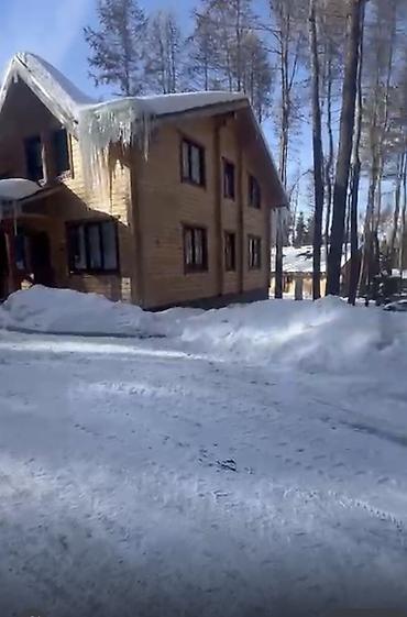 Продажа коттеджей и домов: Продаю коттедж на иссык-куле г. Каракол, горнолыжная база sky — 2