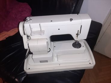 Klasične šivaće mašine: PFAFF 53 – mehanička šivaća mašina, Made in W. Germany - Robusno — 1