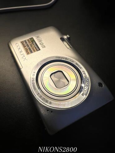 Фотоаппараты: Продаю мыльницу nikon s2800. В отличном состоянии