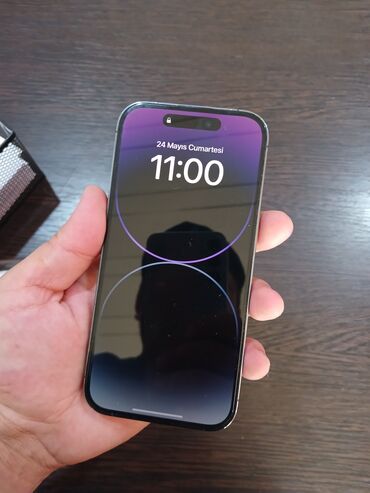 купить бу айфон 14 про макс: IPhone 14 Pro, 256 ГБ, Matte Silver, Face ID, Отпечаток пальца, Беспроводная зарядка