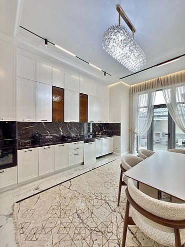 Дома: Продается шикарный дом Ынтымак ж/м 5 соток 340 м² $ 555 000 ID — 10