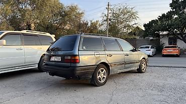 Volkswagen: Volkswagen Passat Variant: 1990 г., Механика, Бензин, Универсал — 5