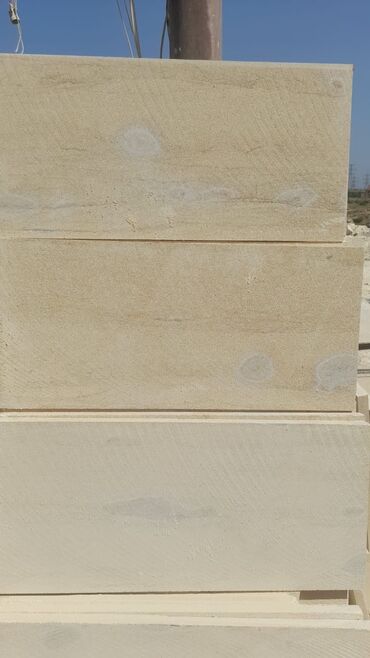 Ağlay: Bütün nov aglay daşlari tebii 4 mandan başlayan qiymetler buyurub -da lalafo.az — 13 Ağlay: Bütün nov aglay daşlari tebii 4 mandan başlayan qiymetler buyurub — 13