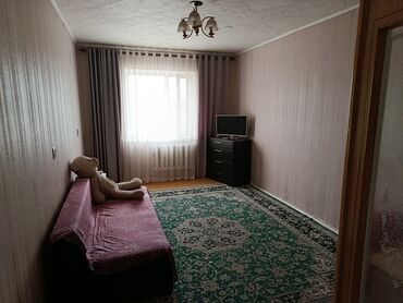 дома в бишкеке купить: 2 бөлмө, 53 кв. м, 3 кабат, Эски ремонт