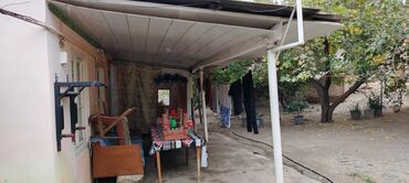 Həyət evləri və villaların satışı: 2 otaqlı, 70 kv. m, Kredit yoxdur, Orta təmir — 10