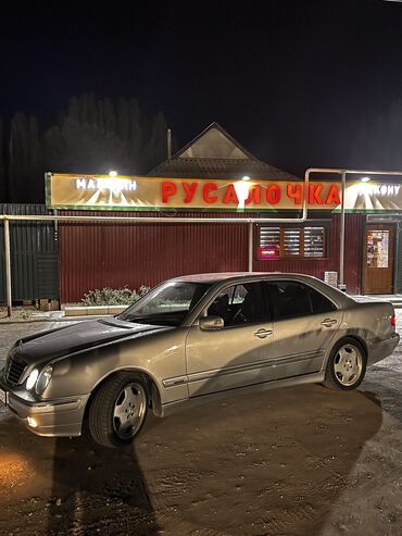 домкраты на авто: Mercedes-Benz E-Class: 2000 г., 3.2 л, Автомат, Бензин, Седан