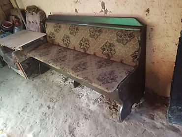 Банкеткалар: Банкетка, Колдонулган, Текчелери бар, Өзү алып кетүү, Акылуу жеткирүү, түсү - Күрөң lalafo.kg да — 5 Банкеткалар: Банкетка, Колдонулган, Текчелери бар, Өзү алып кетүү, Акылуу жеткирүү, түсү - Күрөң — 5