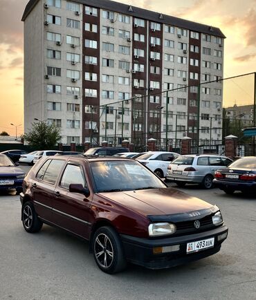 рассрочка авто без первоначального взноса: Volkswagen Golf: 1993 г., 1.6 л, Механика, Бензин, Хэтчбэк