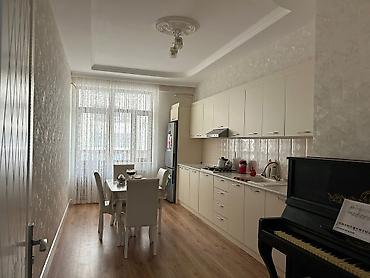 Mənzillər: 2 otaqlı, Yeni tikili, 88 kv. m — 5