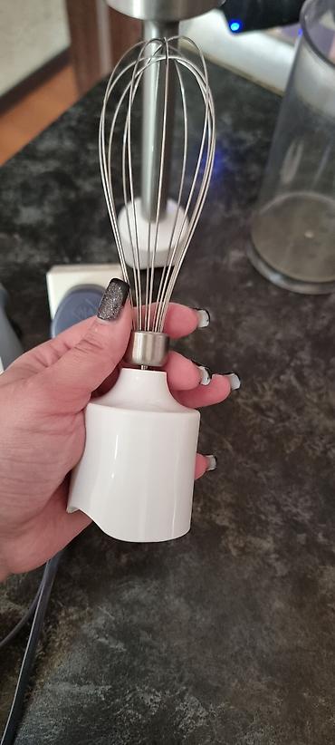 Blenderlər: Kenwood əl blenderi seti – 800W Super vəziyətdə Xüsusiyyətlər: - Güc — 4