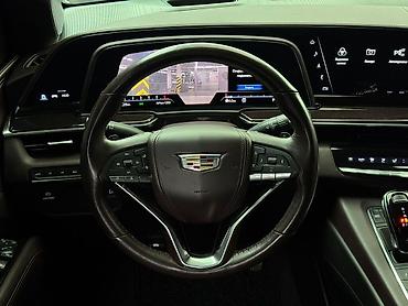 старый кадиллак эскалейд: Cadillac Escalade: 2021 г., 6.2 л, Автомат, Бензин, Внедорожник — 10