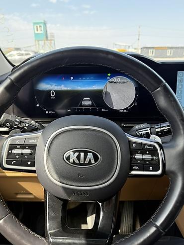карниваль: Kia Carnival: 2020 г., 2.2 л, Робот, Дизель, Минивэн — 7