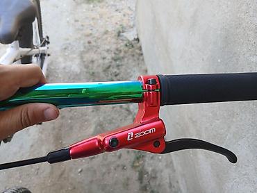 Velosiped ehtiyat hissələri: Salam zoom 4 piston hidravlik əyləc satılır yağı yarıya qədərdir — 2
